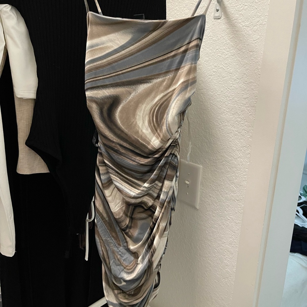 Windsor dress marble